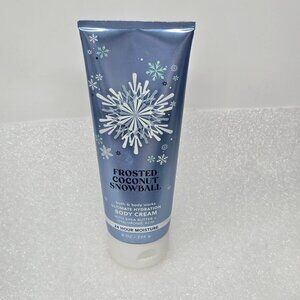 Bath & Body Works Frosted Coconut Snowball Body Cream 8 Oz